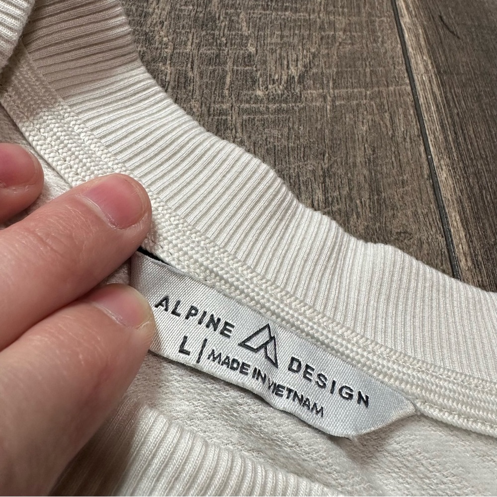 Alpine Design Crewneck - Picture 4 of 7